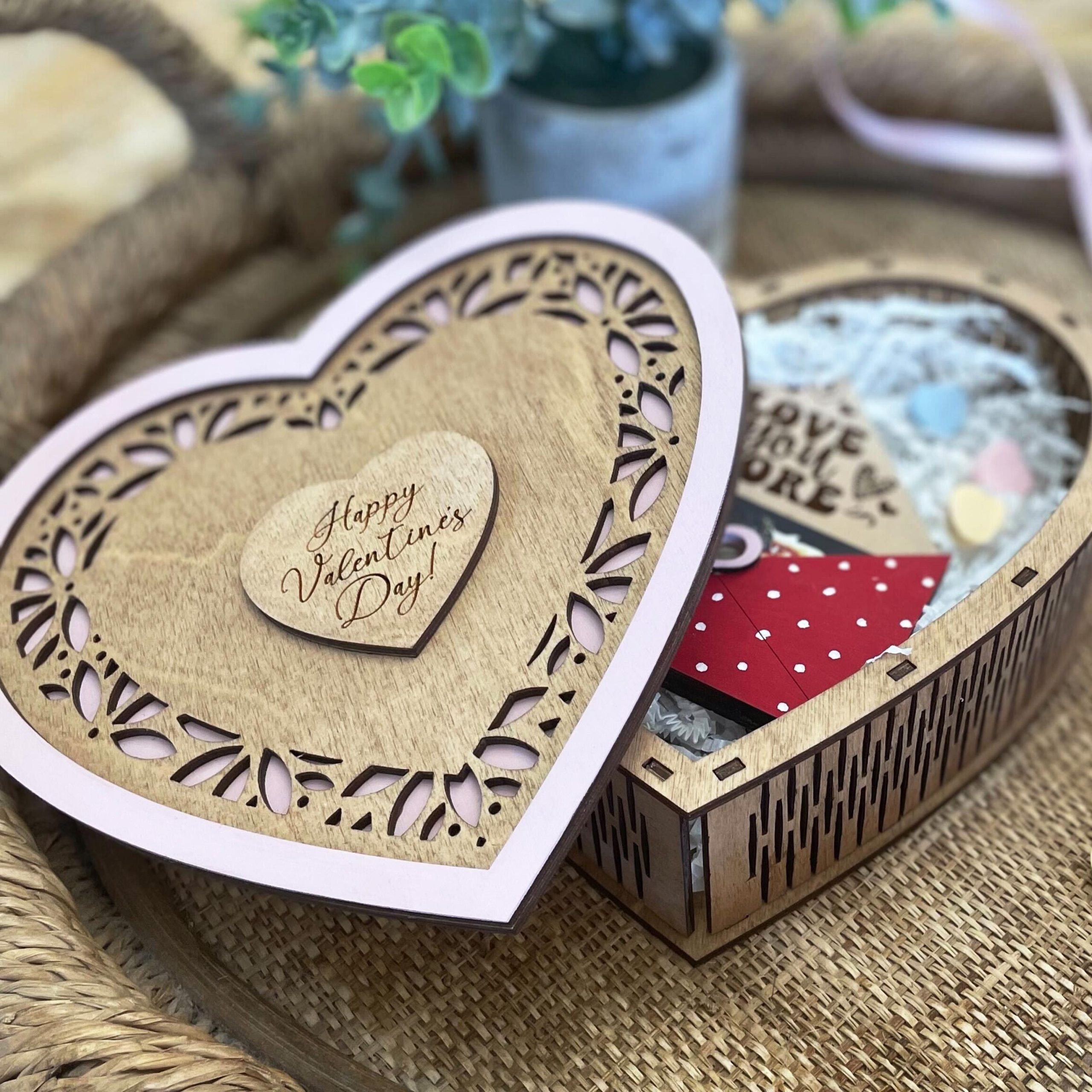 Personalized Wooden Heart Gift Box, Choose Colors & Phrase, Gift For Valentines Day for Wife, Girlfriend - Image 7